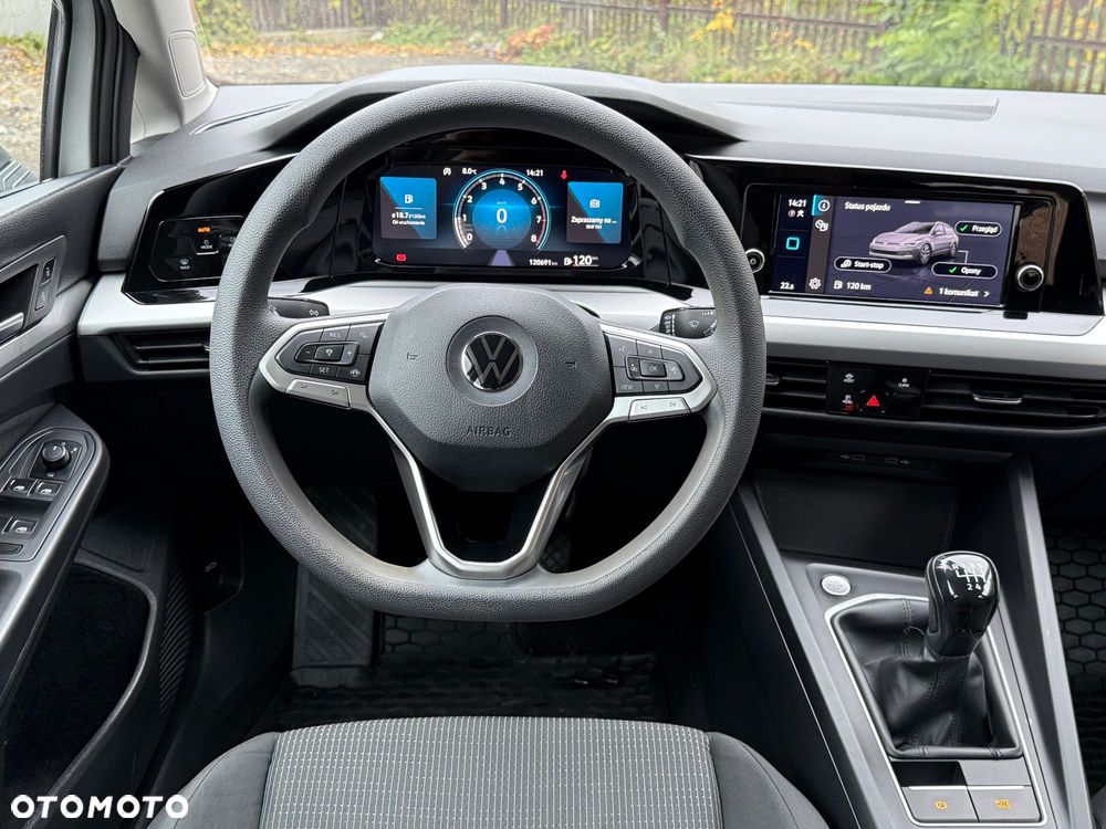 Volkswagen Golf VIII 1.0 TSI - 32