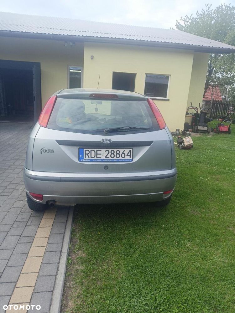 Ford Focus - 12