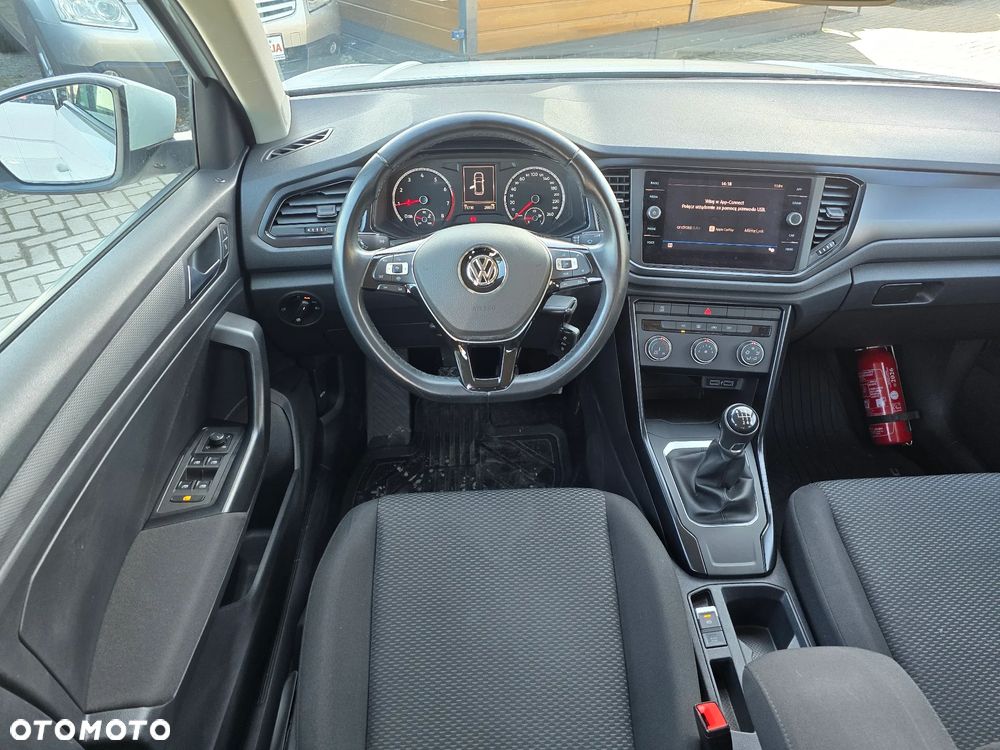 Volkswagen T-Roc - 7