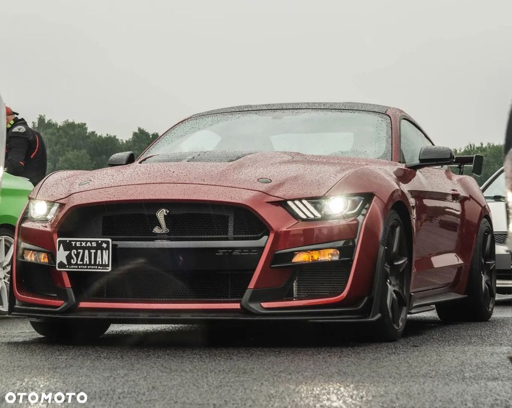 Ford Mustang - 1