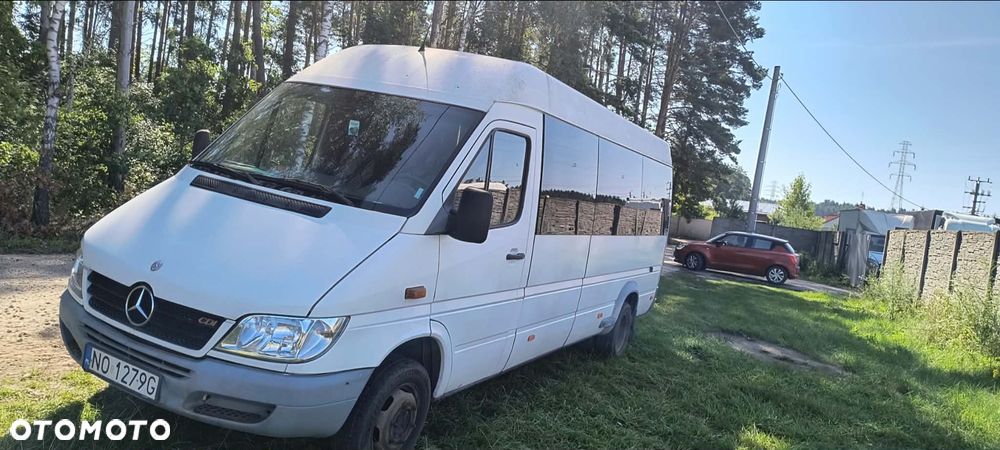 Mercedes-Benz Sprinter - 1