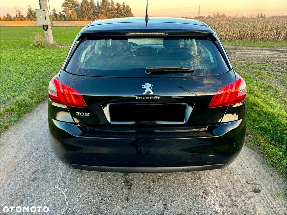 Peugeot 308 - 10