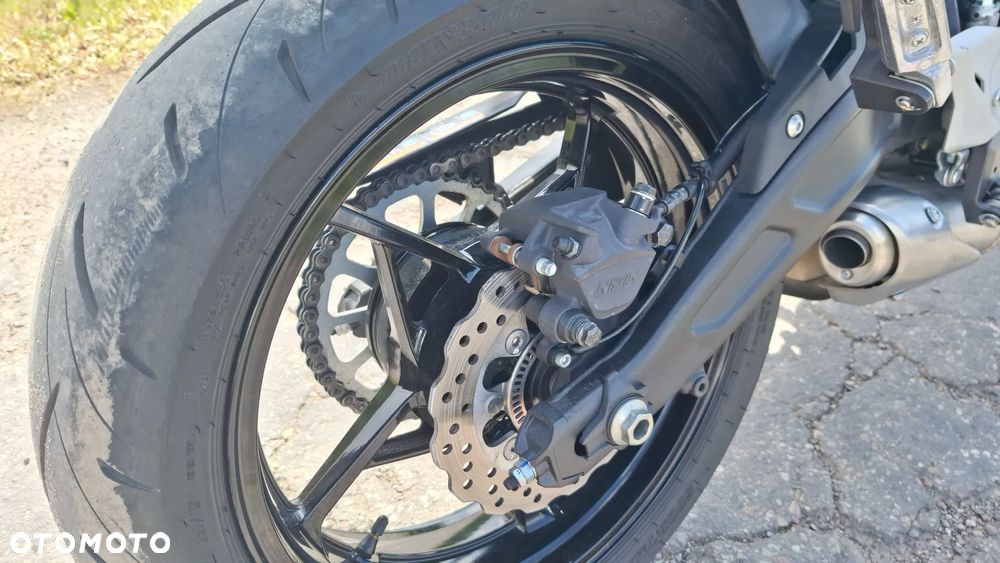 Kawasaki Ninja - 37