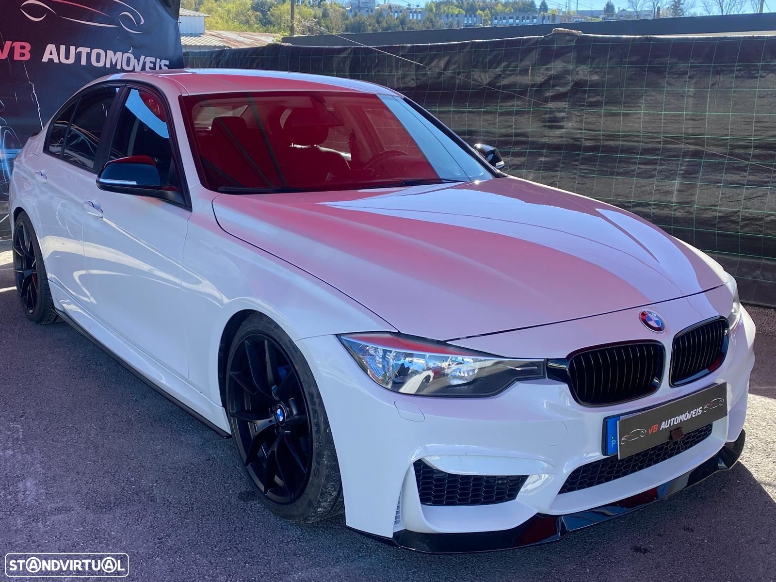 BMW 320 d Line Sport - 1
