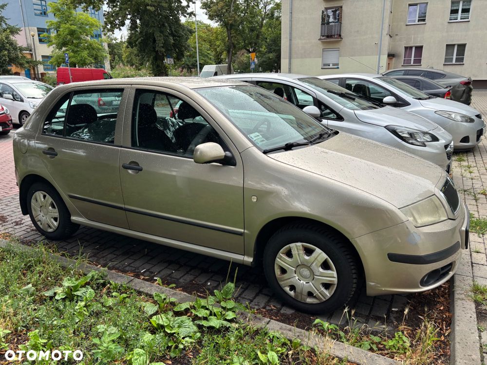 Skoda Fabia - 5