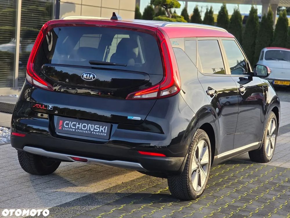 Kia Soul 64kWh L - 11