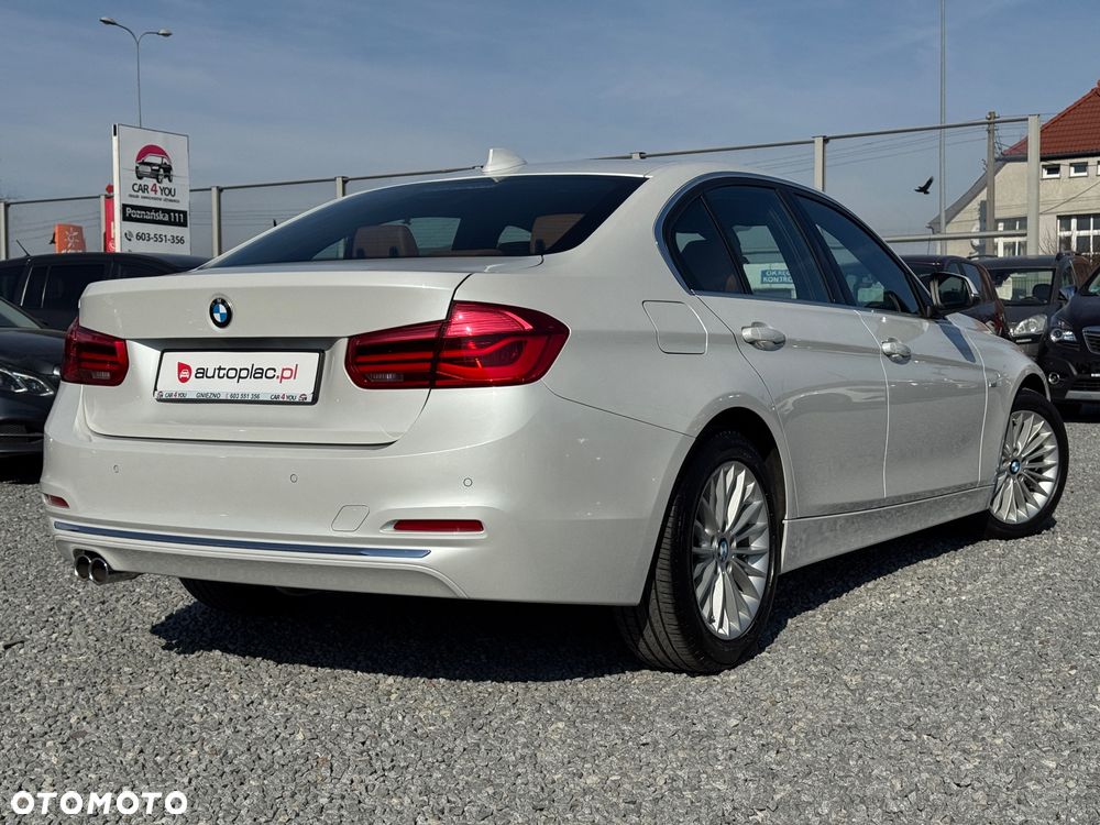 BMW Seria 3 320d Luxury Line - 2