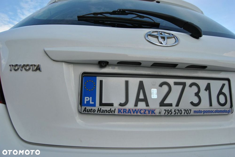Toyota Yaris - 22