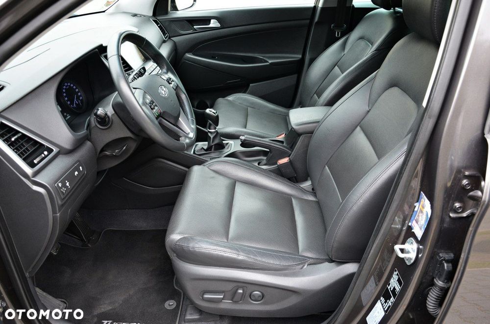 Hyundai Tucson blue 1.7 CRDi 2WD Advantage - 28