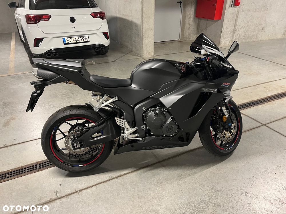 Honda CBR - 6
