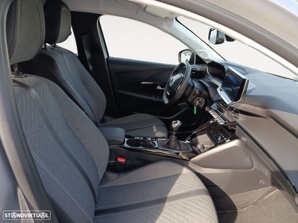 Peugeot 208 1.2 PureTech Allure - 15