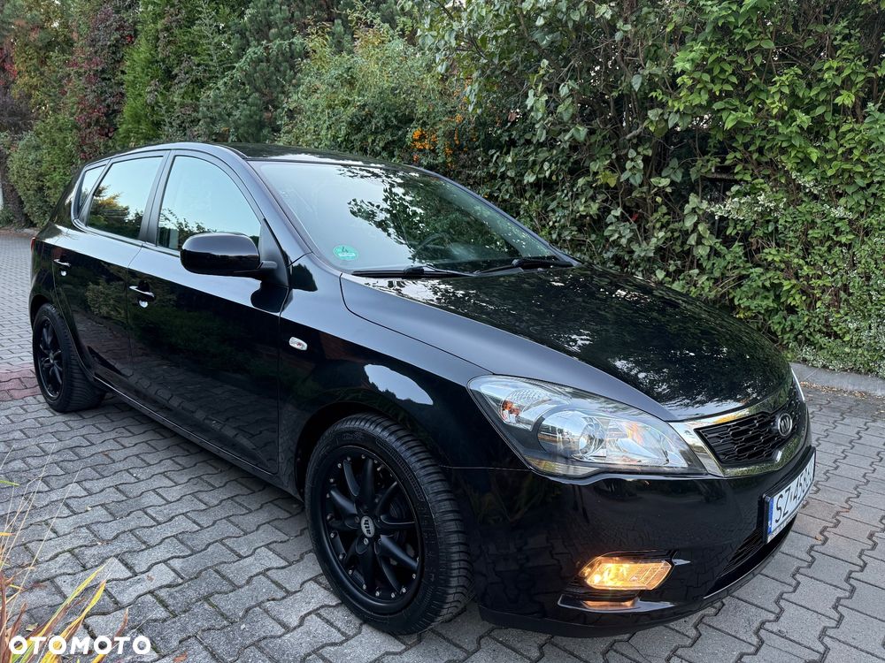 Kia Ceed 1.6 CVVT ISG Vision - 14