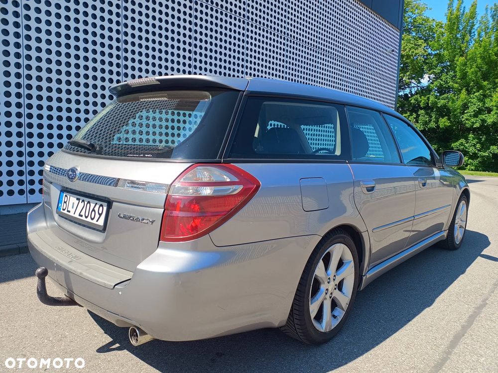 Subaru Legacy - 7