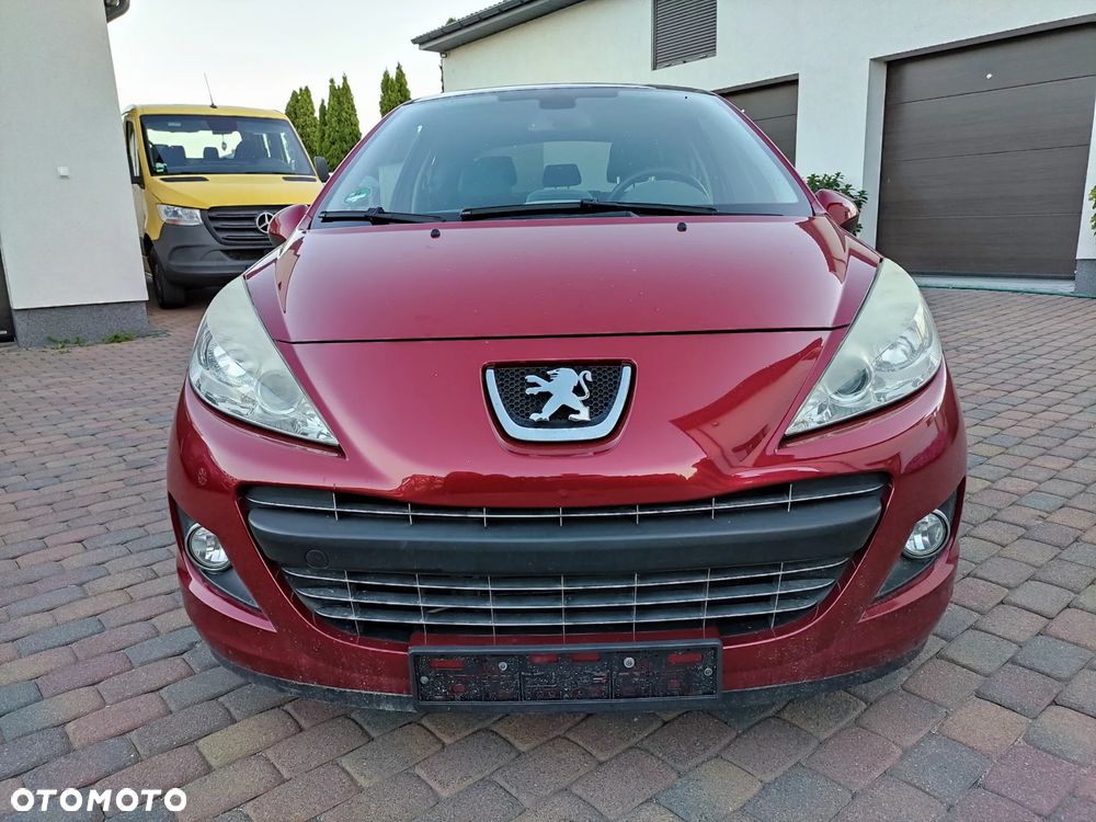 Peugeot 207 155 THP Platinum - 26