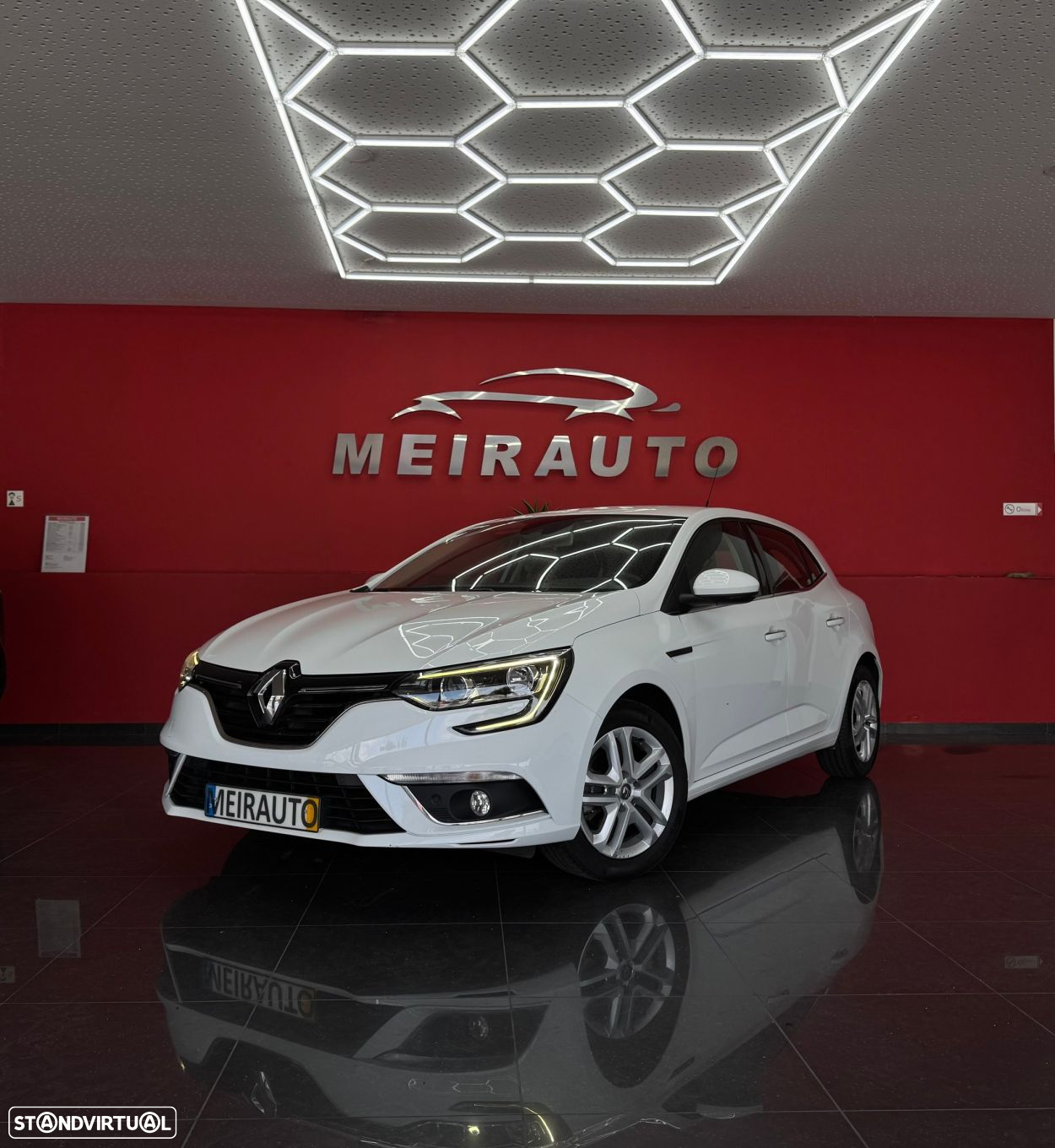 Renault Mégane 1.5 Blue dCi Zen - 2
