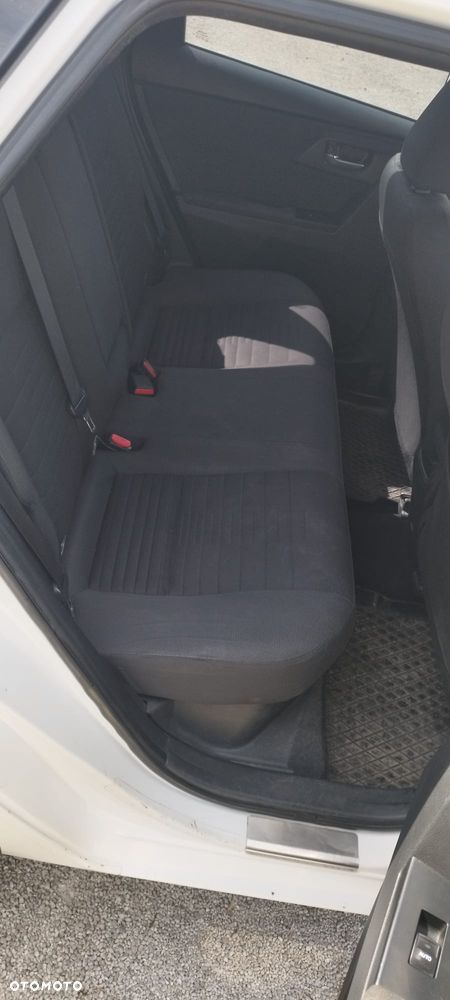 Toyota Auris - 19