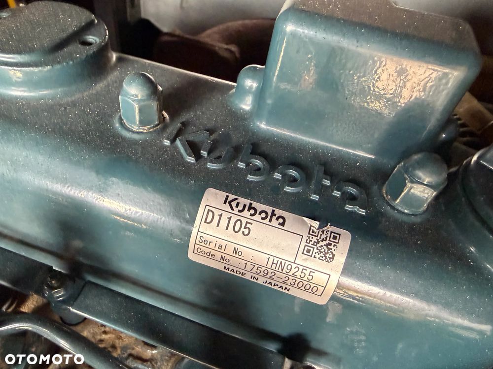 Atlas Copco QES 9 Agregat Prądotwórczy Generator prądu Wyciszony.  2018 rok. Silnik KUBOTA 3 cylindry. Agregat do pracy ciągłej. 2 x 400 VOLT oraz 230. Agregat w Bardzo ładnym stanie jak z Salonu. Sprowadzony z Norwegii. Agregat posiada bardzo dużo zabezpieczeń prądowych. Bezpieczna maszyna! Prądnica MECCALTE ECP3 1L4 najlepsza marka światowa! OKAZJA TANIO Profesjonalny przemysłowy sprzęt! Dokumenty inst. obsługi - 8