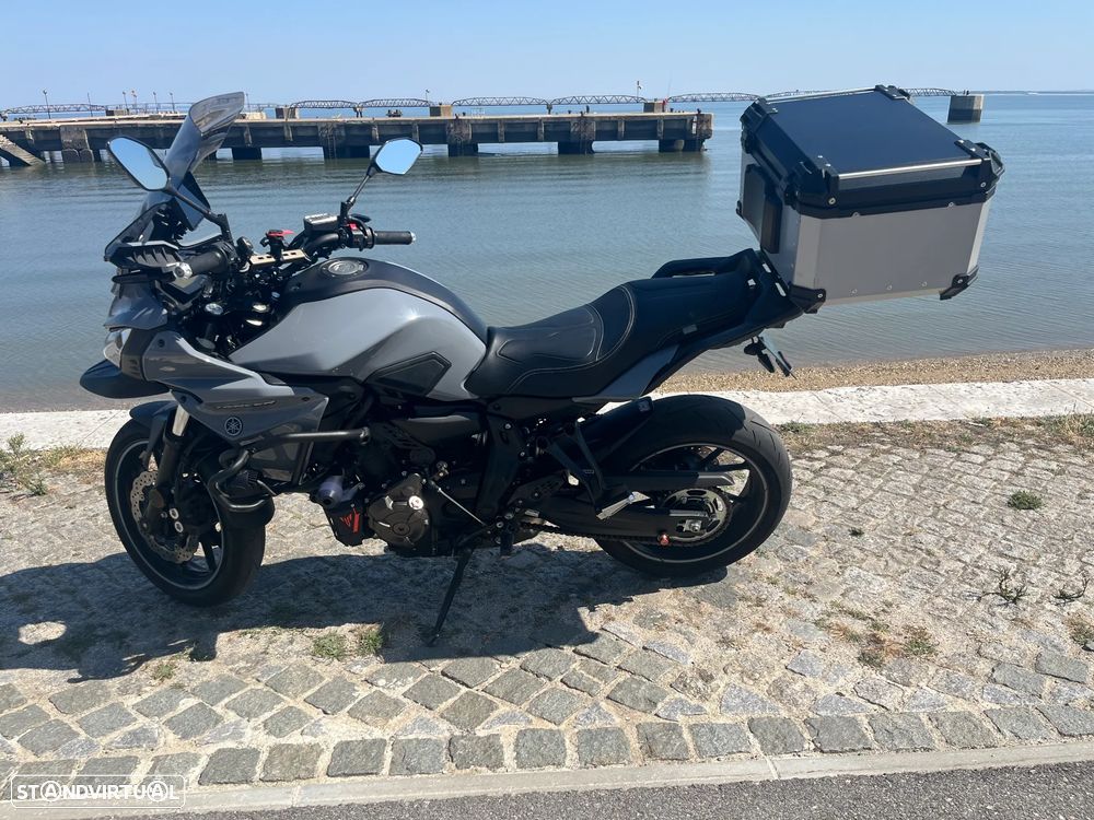 Yamaha MT-07 tracer - 3