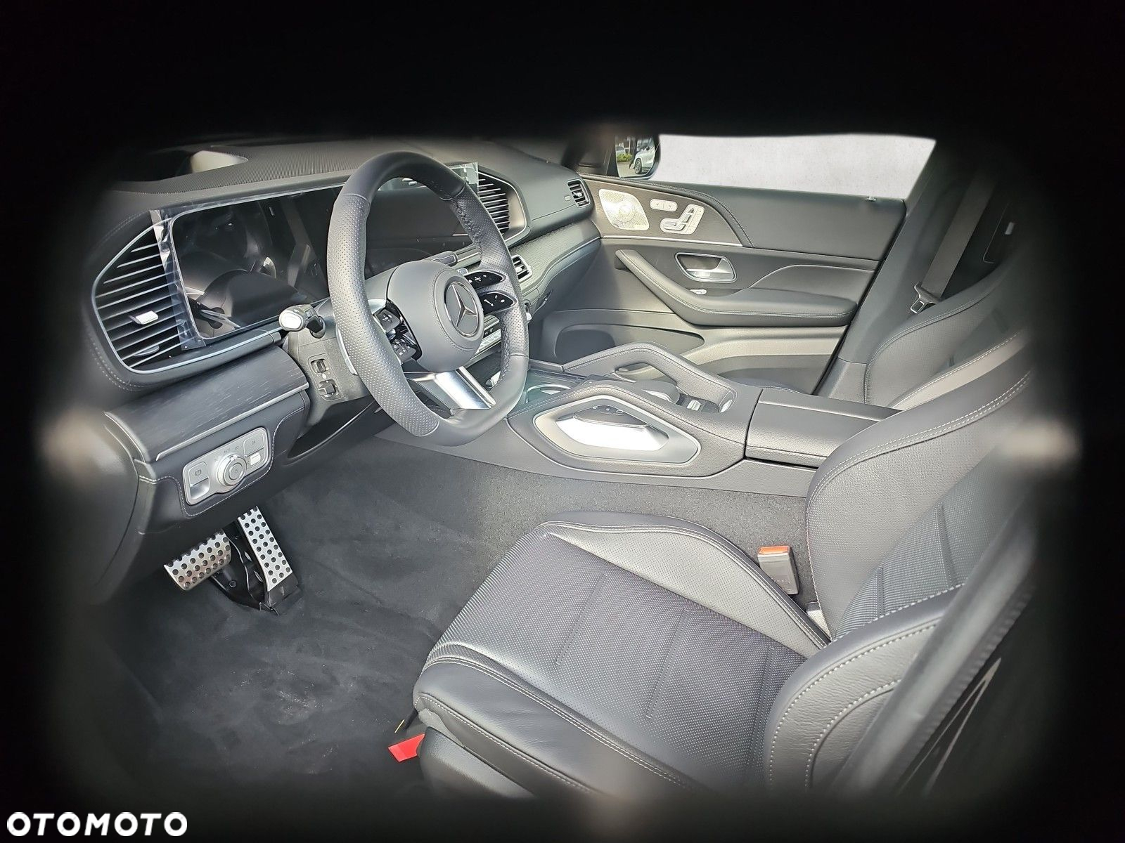 Mercedes-Benz GLE - 11