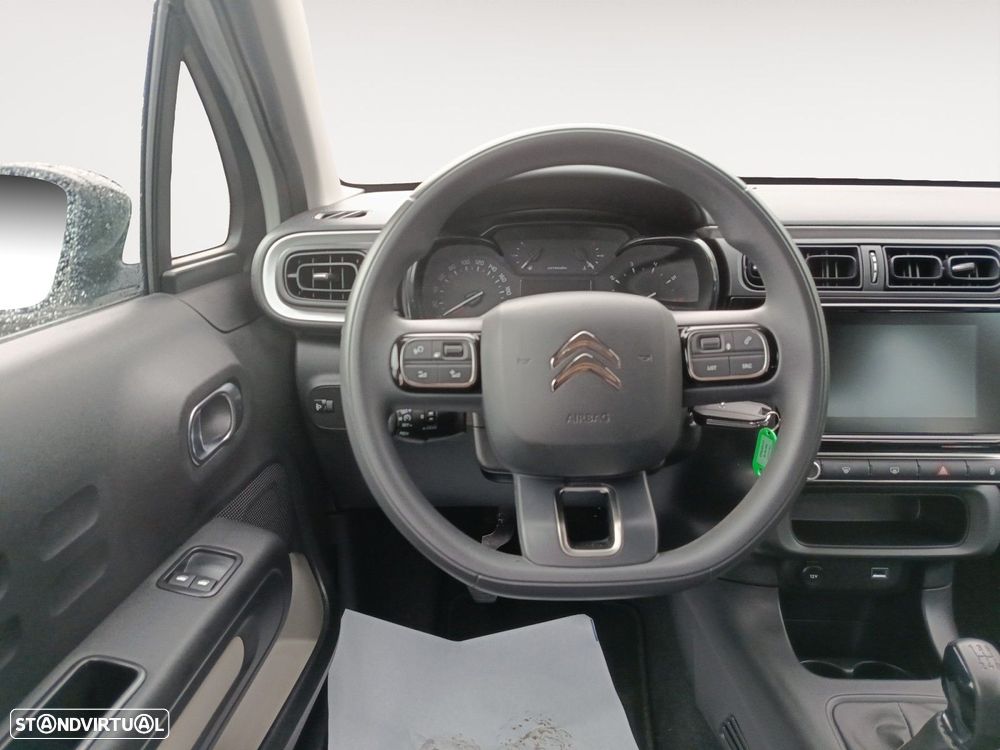 Citroën C3 1.2 PureTech Plus - 12