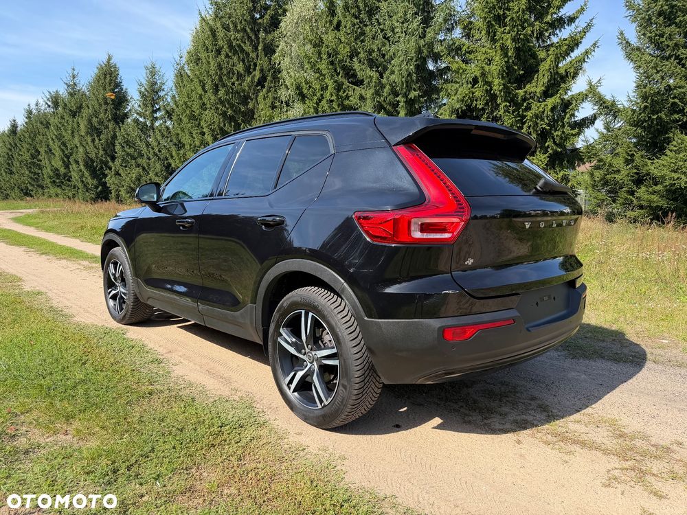 Volvo XC 40 T3 Geartronic RDesign - 3