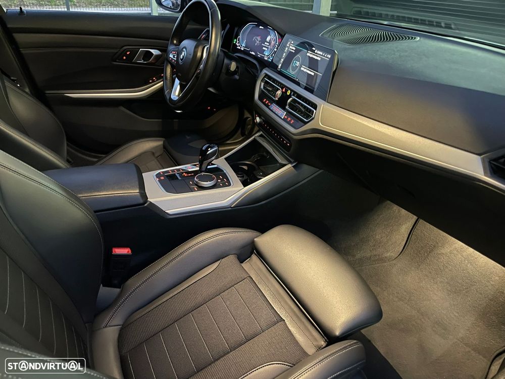 BMW 320 e Touring Line Sport Auto - 11