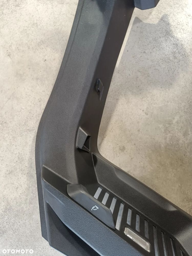 Boczek Tapicerka Bagażnika Skoda Karoq Prawy Tylny Tył 57A867762F - 4