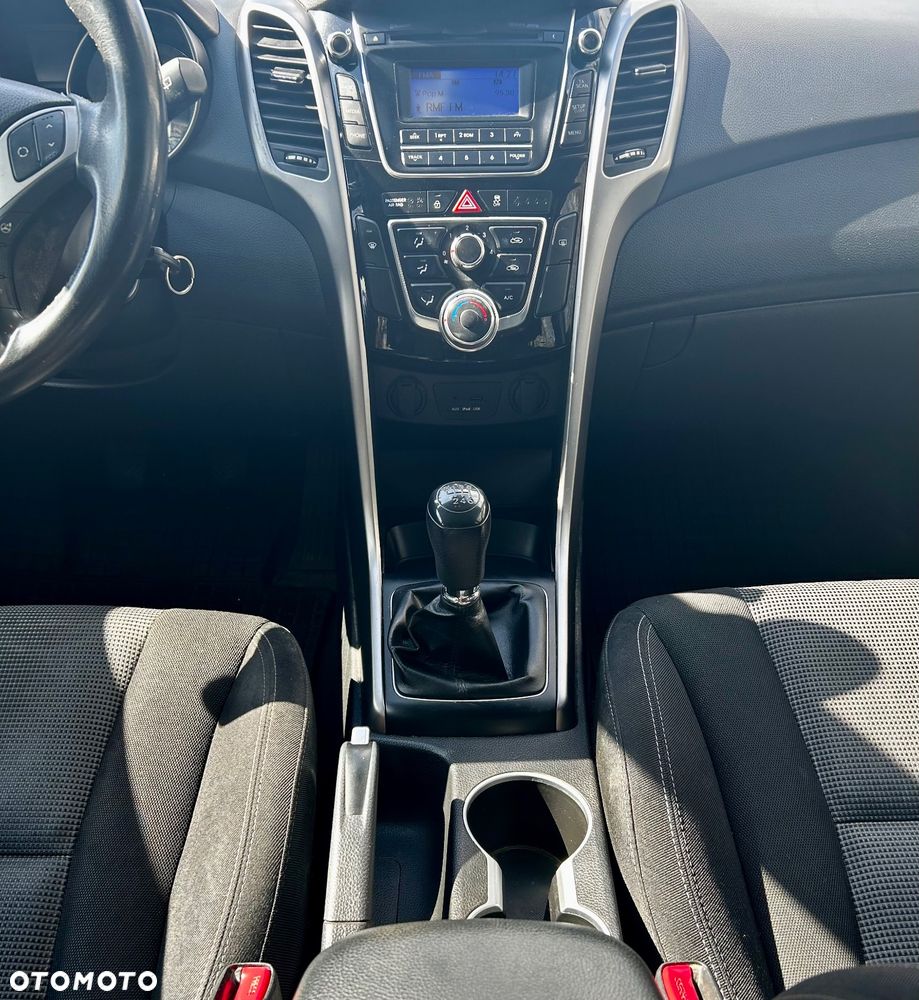 Hyundai i30 1.4 CRDi Classic + - 13