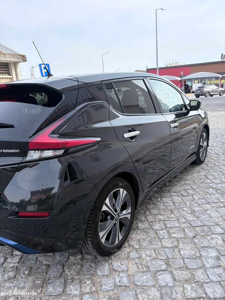 Nissan Leaf N-Connecta - 2