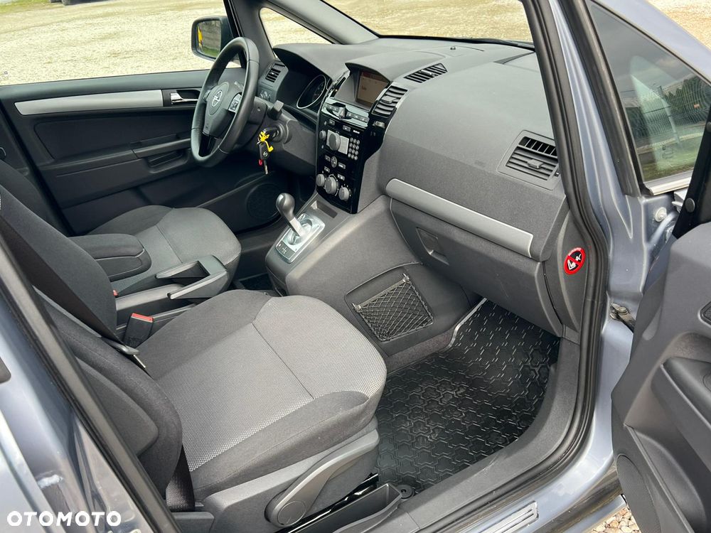 Opel Zafira 1.8 Easytronic Family Plus - 13