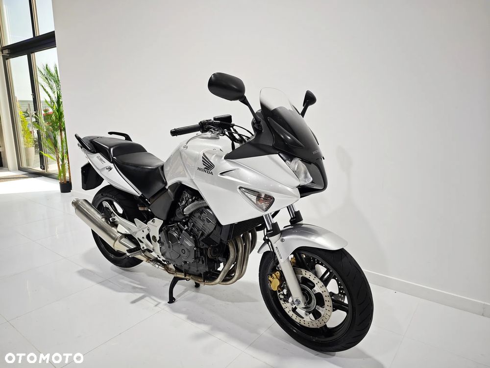 Honda CBF - 2