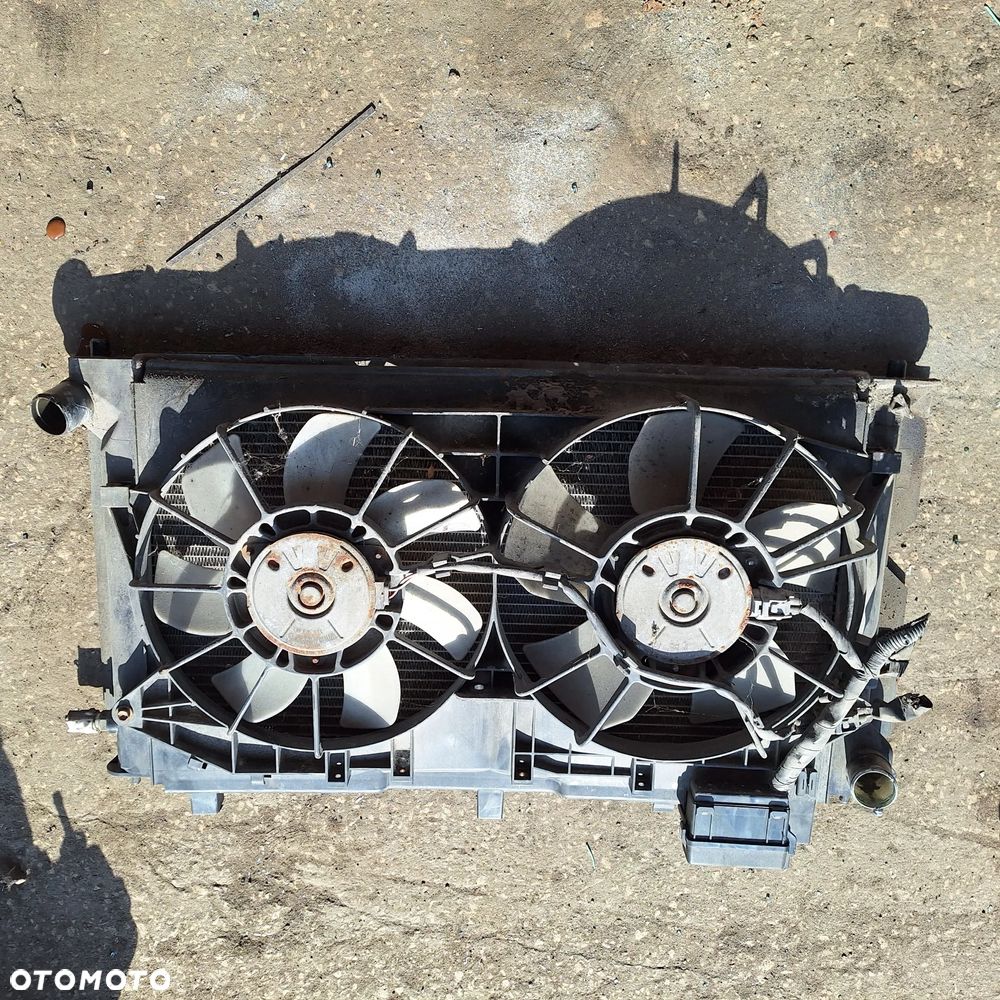 WENTYLATOR WENTYLATORY CHLODNICY COROLLA E12 2.0 D4D - 1