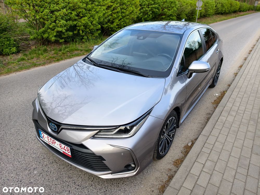 Toyota Corolla 1.8 Hybrid Comfort - 1
