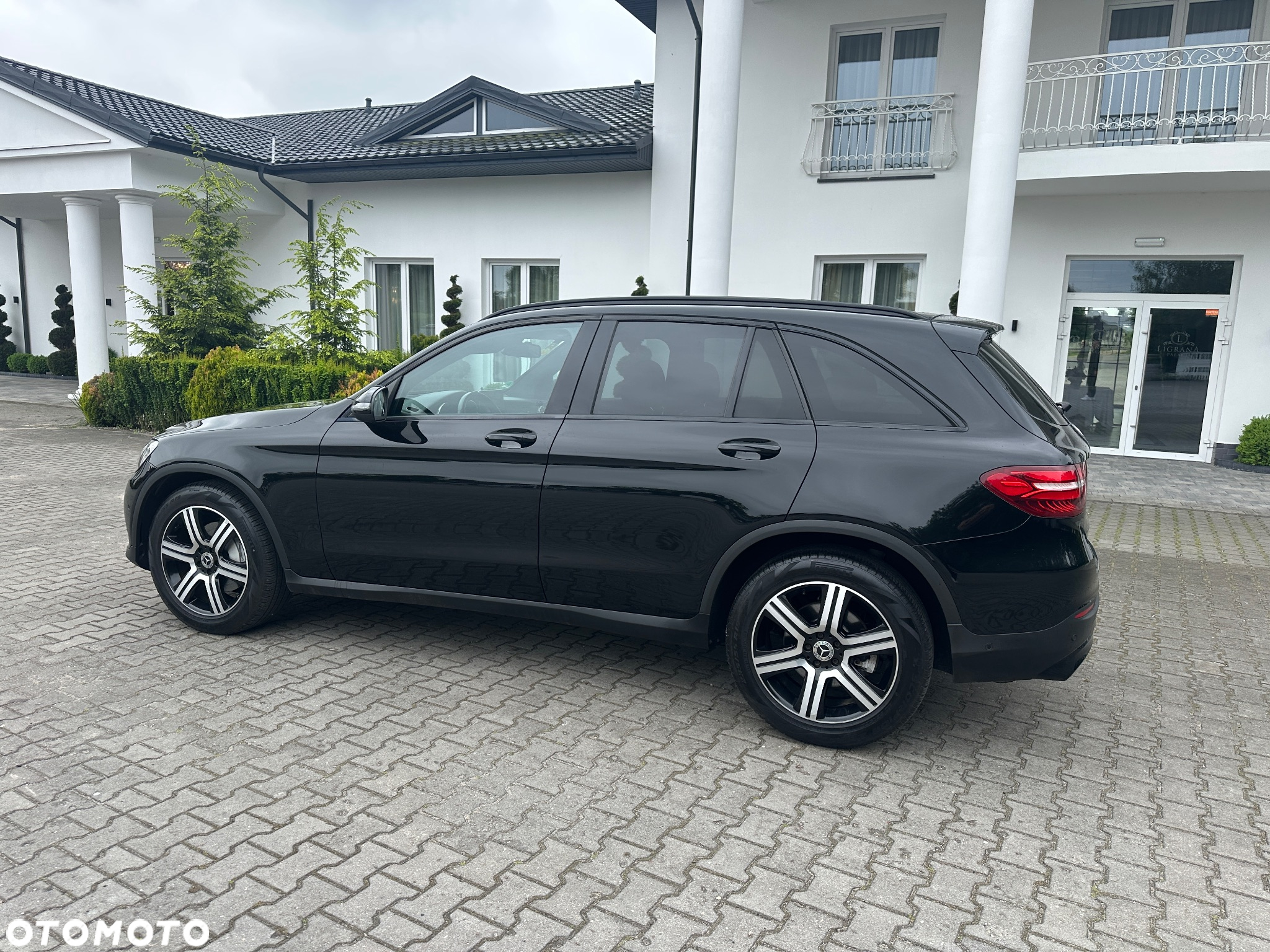 Mercedes-Benz GLC - 20