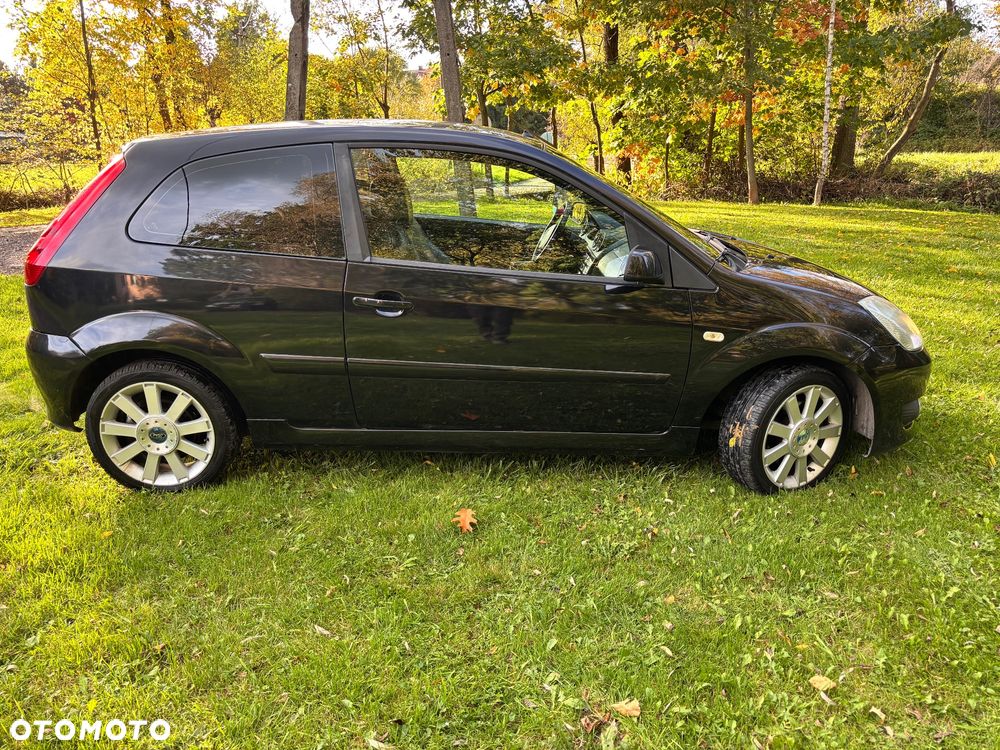 Ford Fiesta - 4