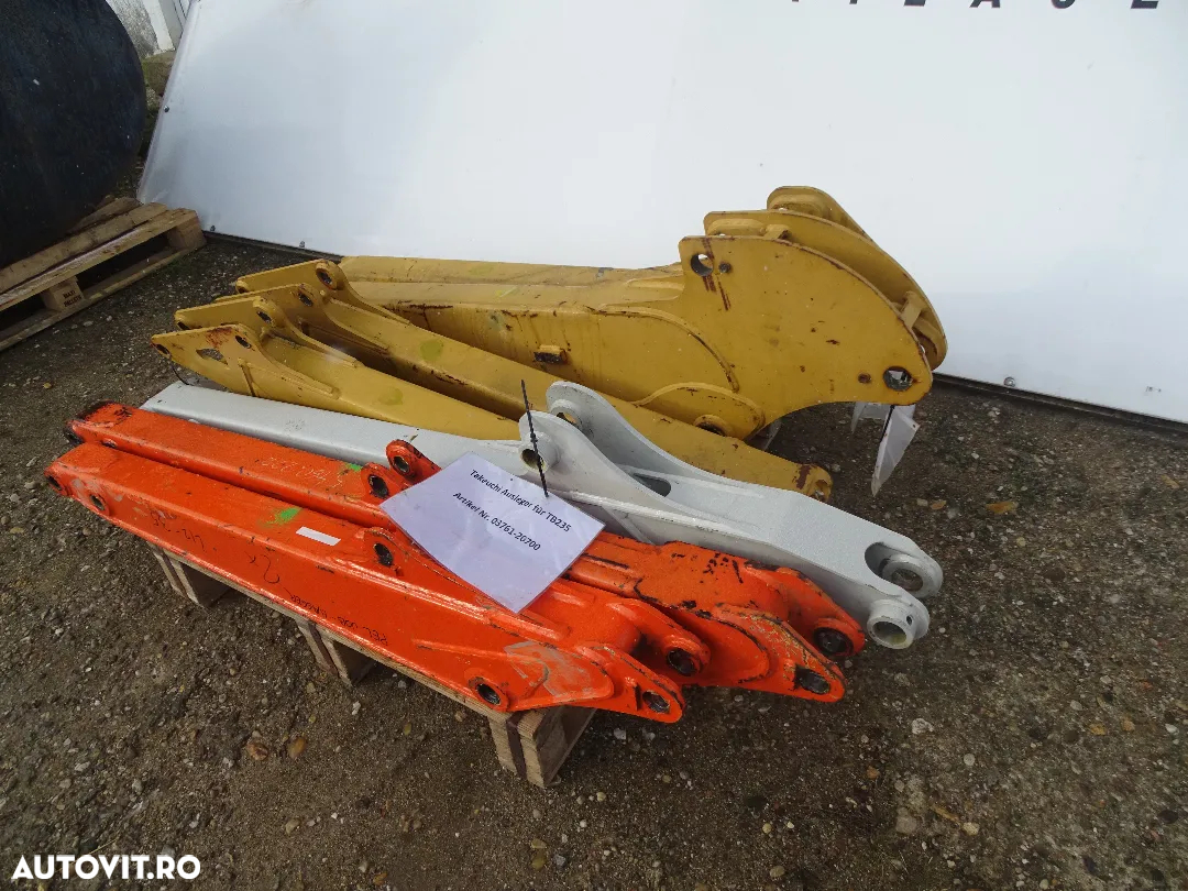 Takeuchi TB 235 , antebrat - 4