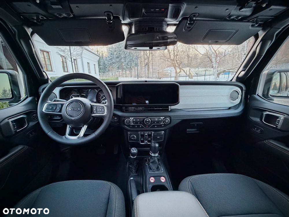 Jeep Wrangler Unlimited GME 2.0 Turbo Sahara - 8