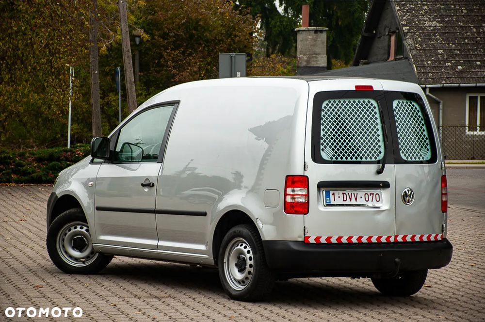 Volkswagen Caddy - 18