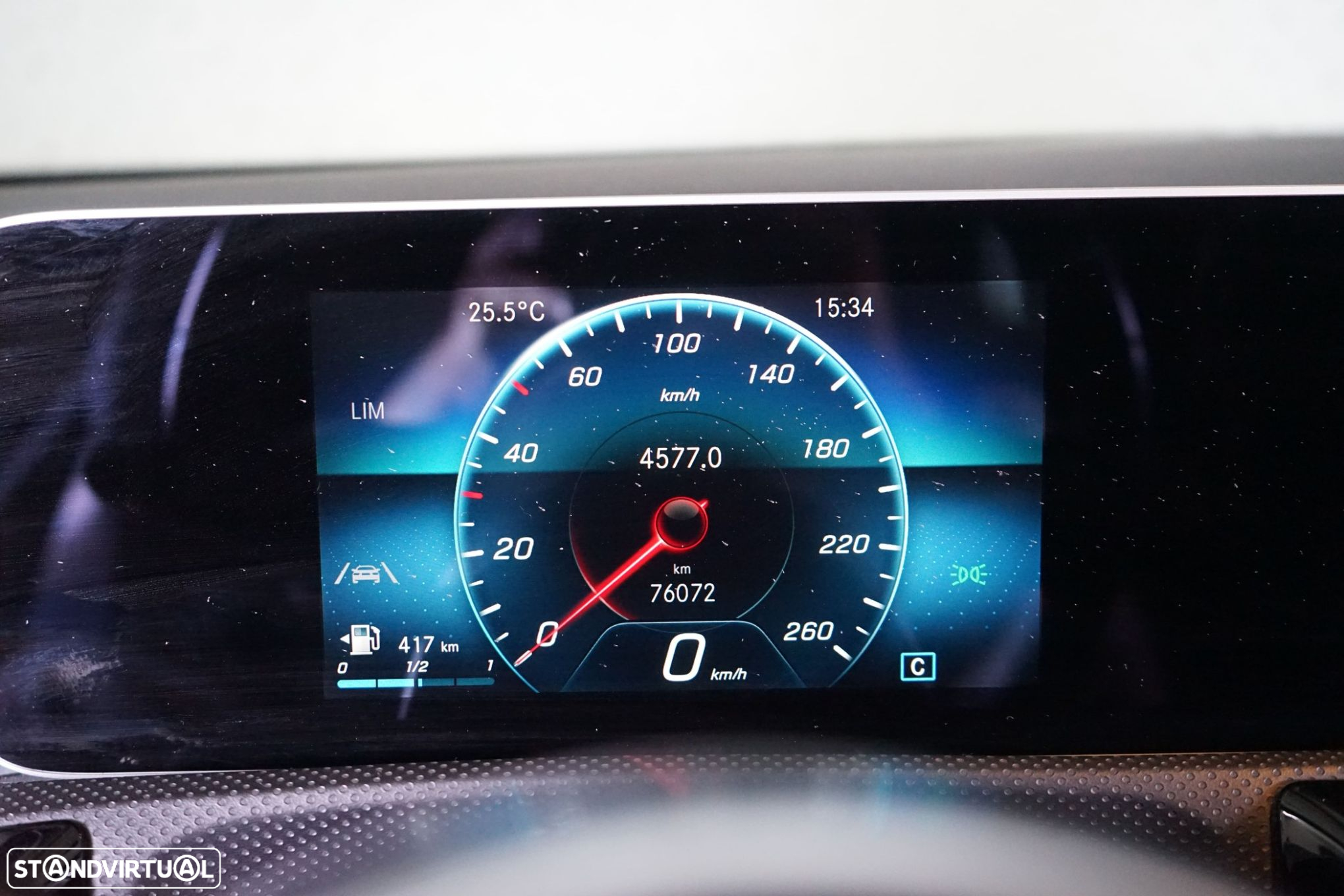 Mercedes-Benz CLA 180 d Shooting Brake AMG Line - 25