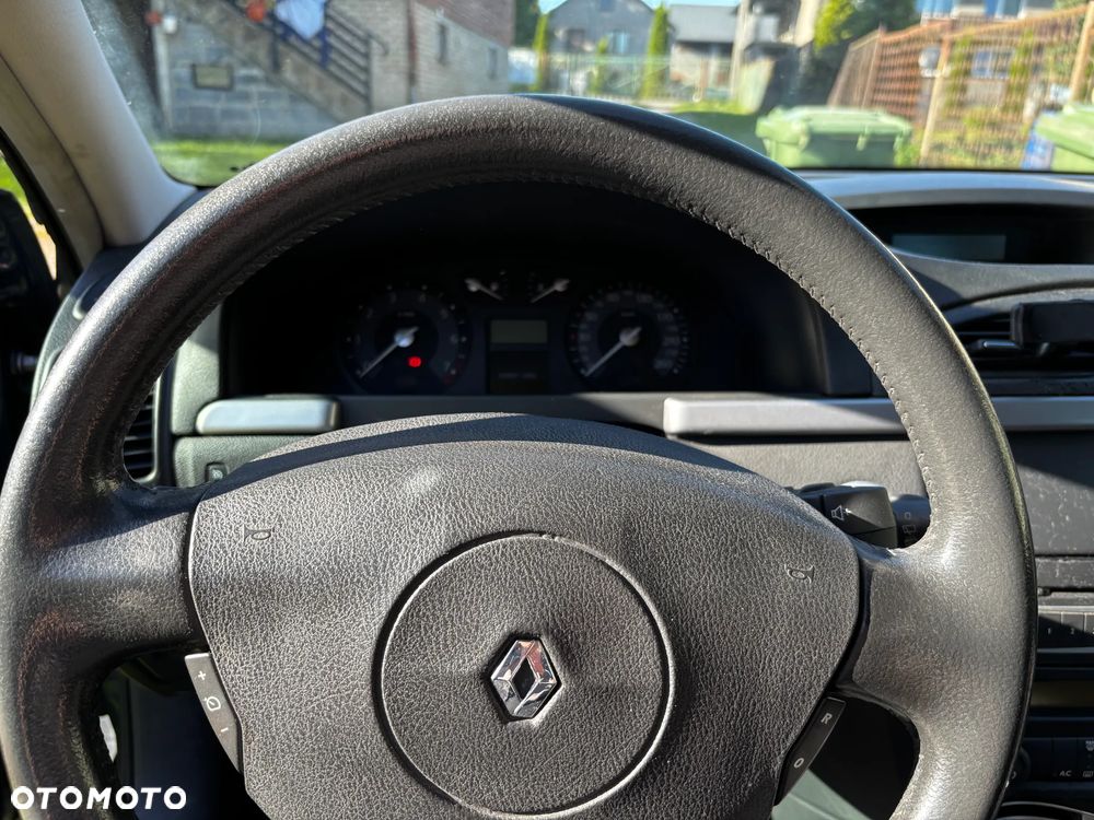 Renault Laguna 1.6 16V Expression - 13