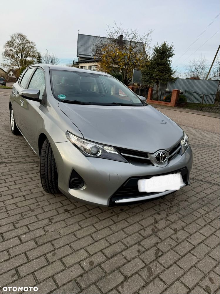 Toyota Auris - 6