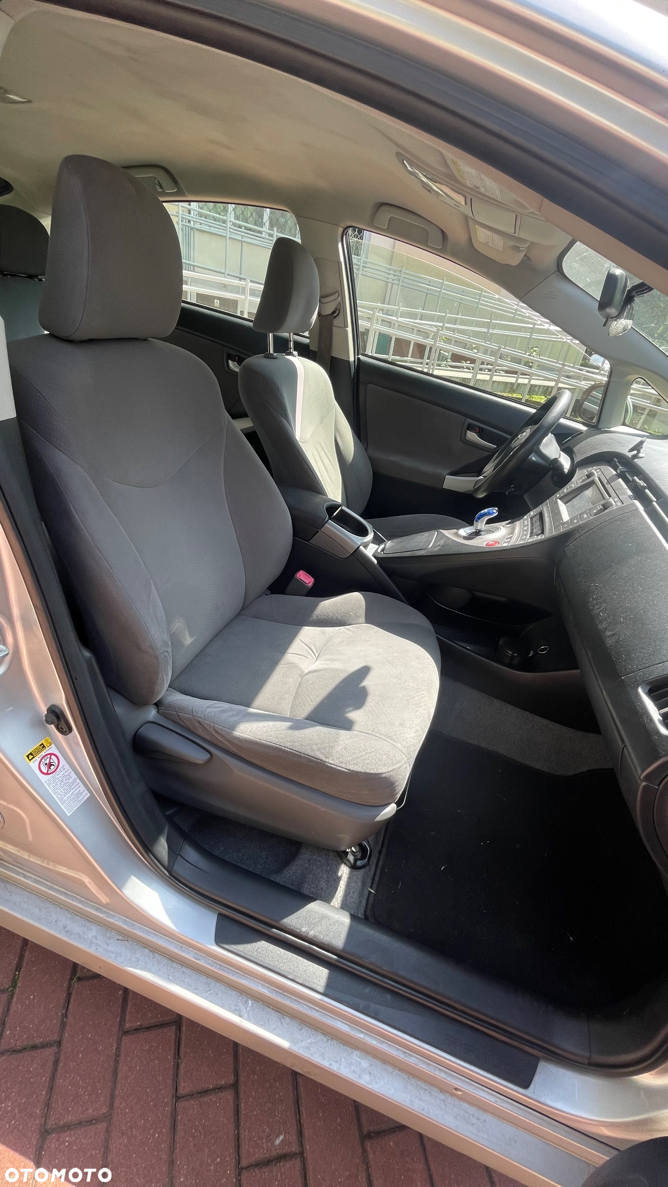 Toyota Prius 1.8 HSD Active - 20