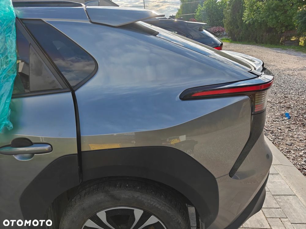 Toyota bZ4X 71.4kWh Prestige - 10