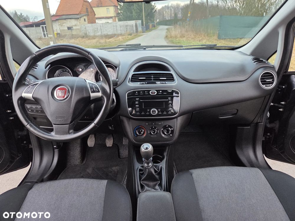 Fiat Punto 1.4 Young - 13