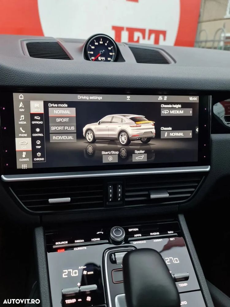 Porsche Cayenne Coupe - 27