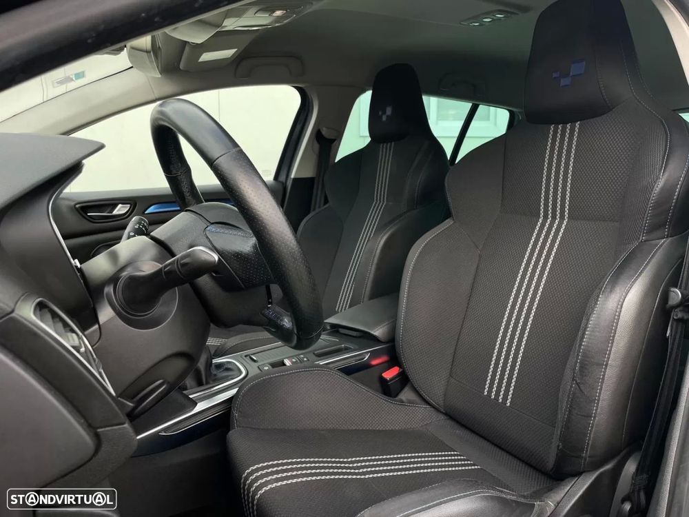 Renault Mégane Sport Tourer 1.5 dCi GT Line - 6