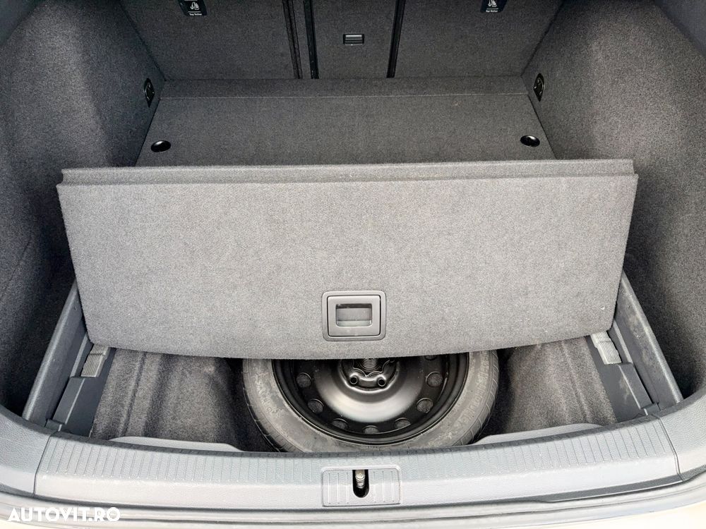 Volkswagen Golf Variant 1.6 BlueTDI DSG Comfortline - 14