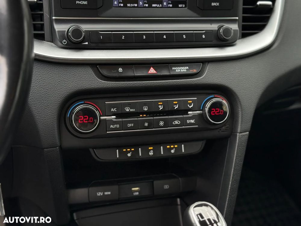 Kia Ceed 1.5 T-GDI 6MT Best - 15