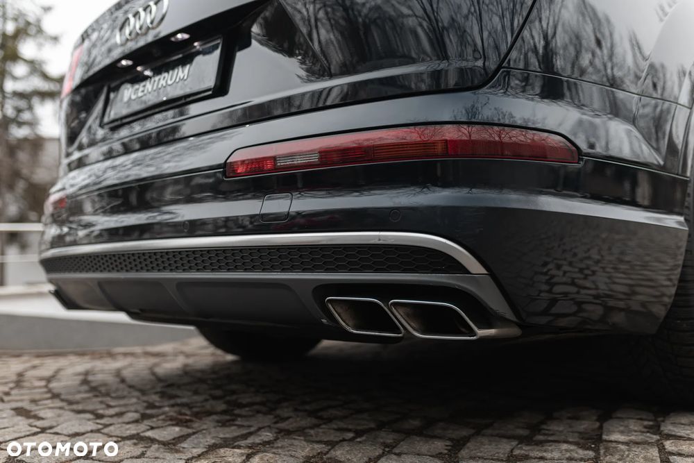Audi SQ7 - 22