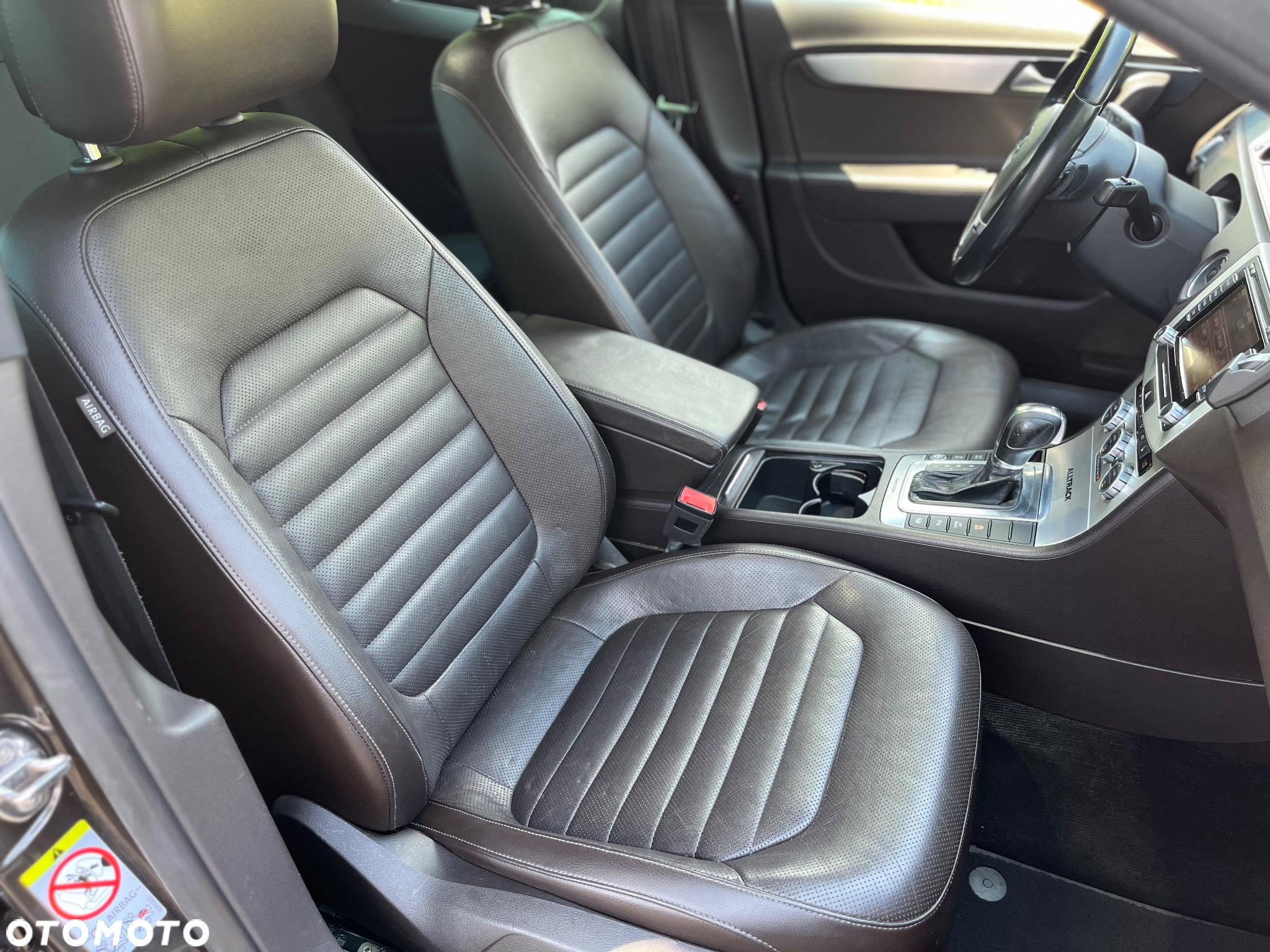 Volkswagen Passat Alltrack 2.0 TDI 4Mot DSG - 11